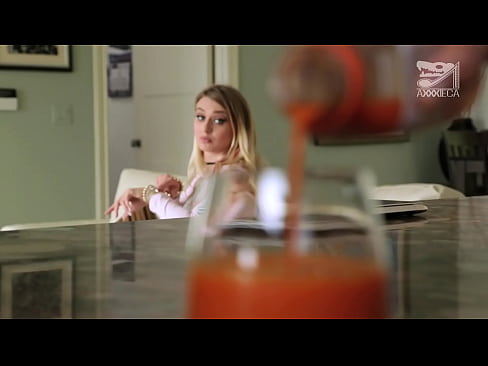 ❤️ Une fille chaude avec de gros seins et une chatte serrée reçoit la bite d'un perdant, mais très fort. ❤️❌ Salopes  at fr.mouthporn.ru