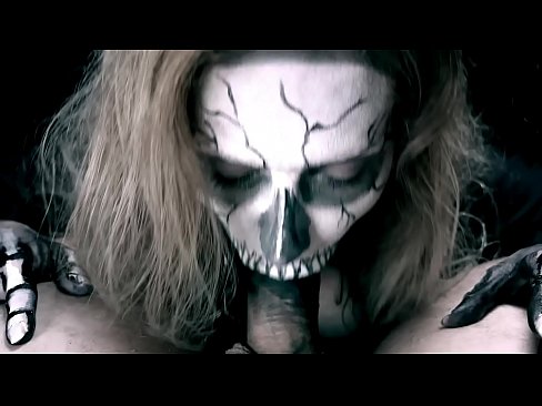 ❤️ Une fille démoniaque suce une bite avec sa bouche noire et avale le sperme. ❤️❌ Salopes at fr.mouthporn.ru